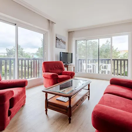 Daire Les Terrasses De Tourgeville-5 By Interhome *