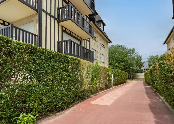 Les Terrasses De Tourgeville-5 By Interhome Apartament